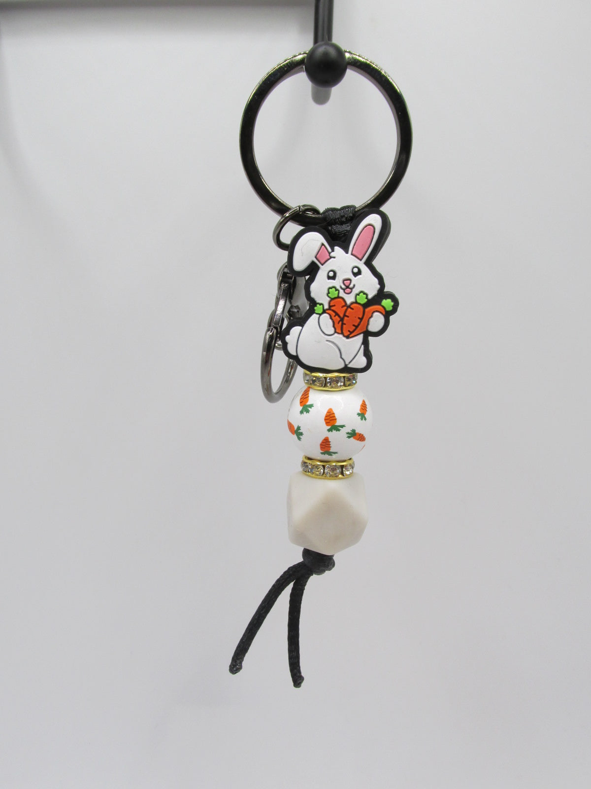 Bunny with Carrot
