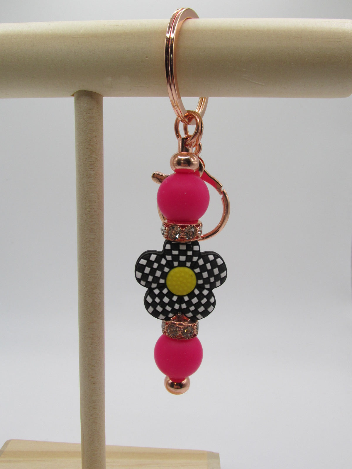 Black Checker Daisy