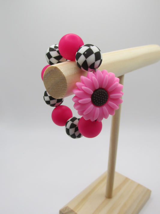 Preppy Pink Daisy