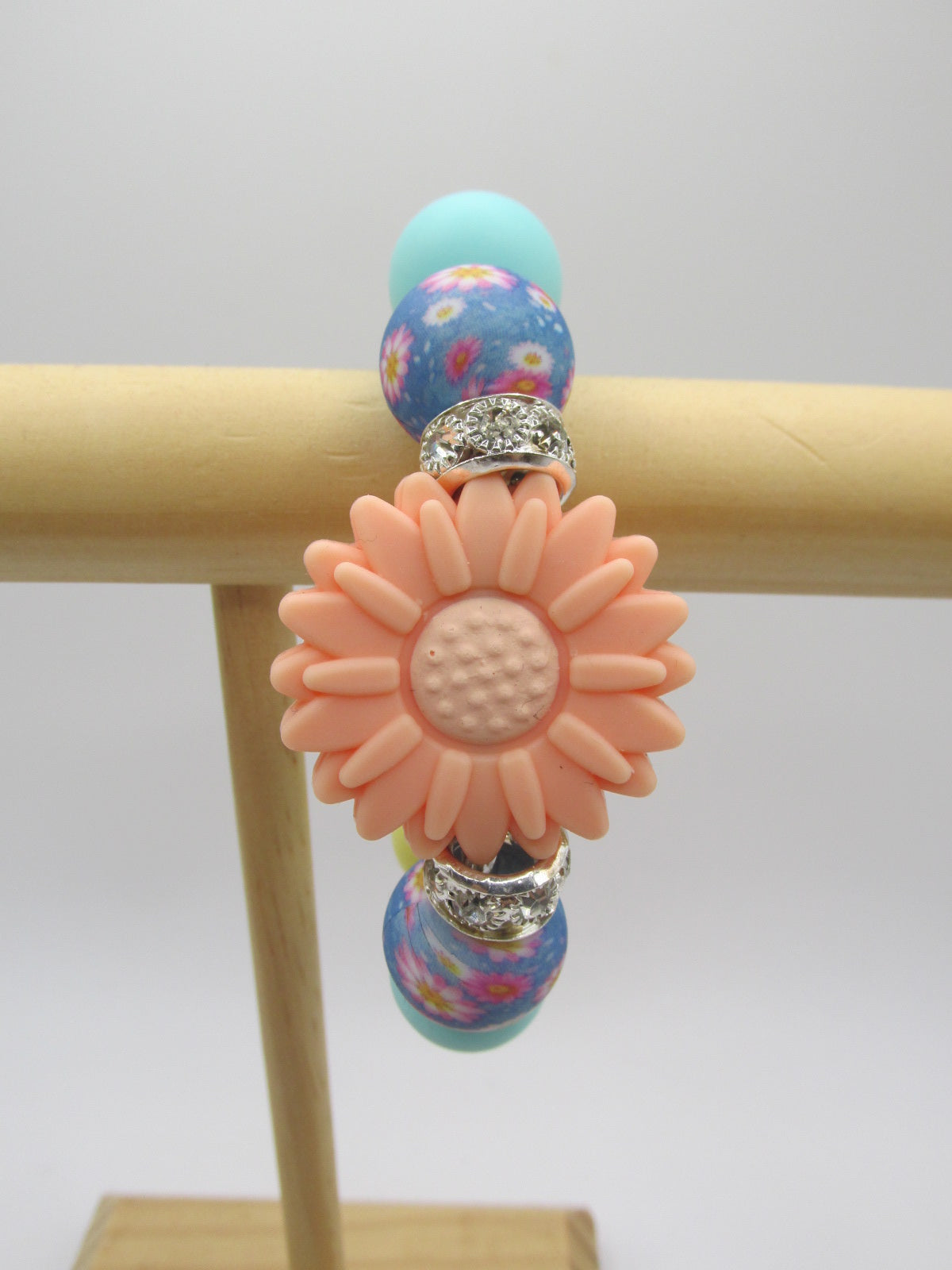 Peach Daisy